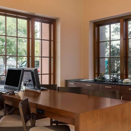 Embassy Suites Baton Rouge Dış mekan fotoğraf