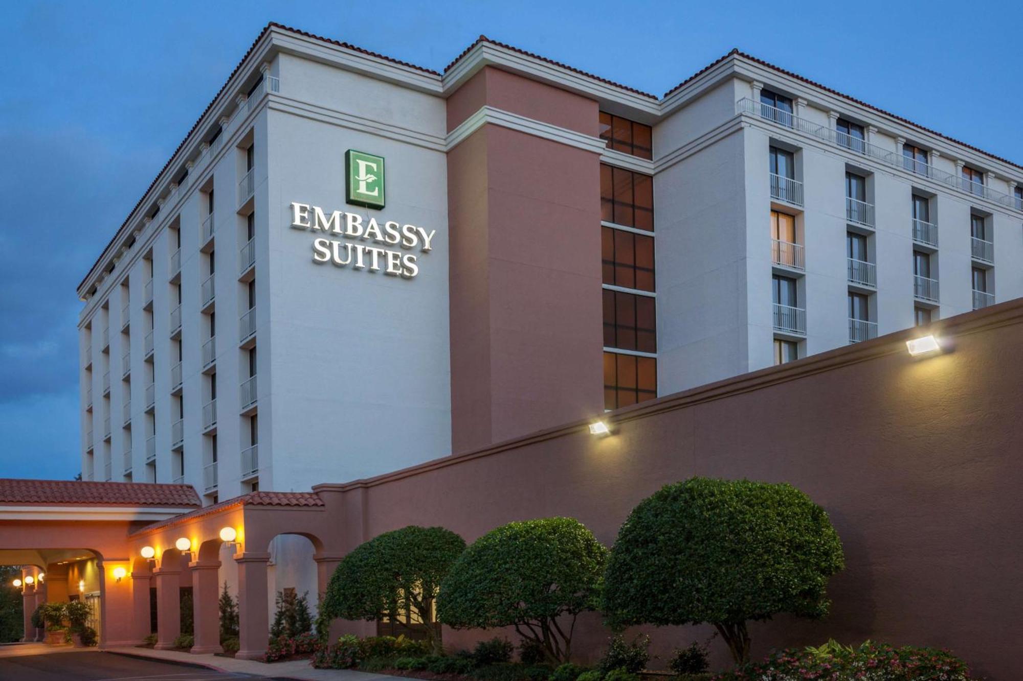 Embassy Suites Baton Rouge Dış mekan fotoğraf