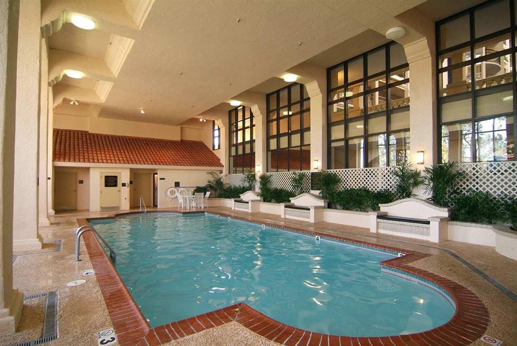 Embassy Suites Baton Rouge Konforlar fotoğraf