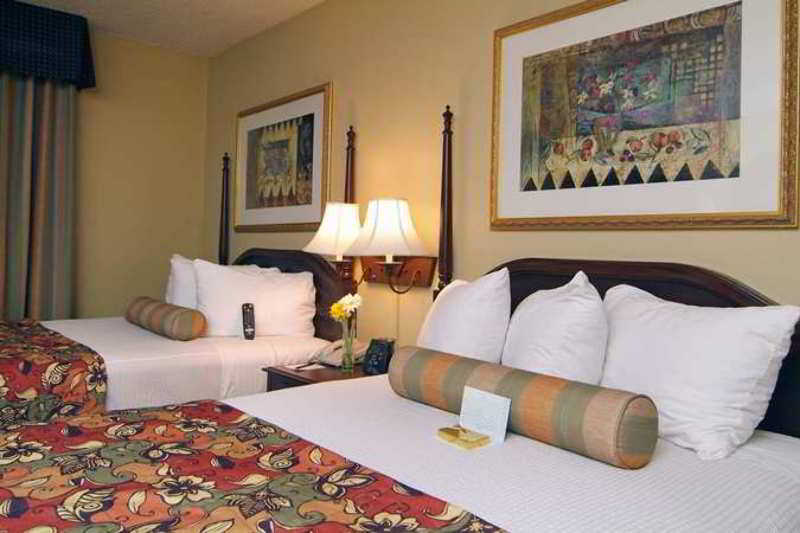 Embassy Suites Baton Rouge Oda fotoğraf
